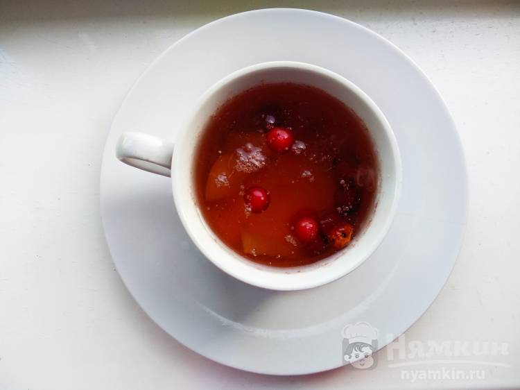 Расслабляющий чай из боярышника и груши
