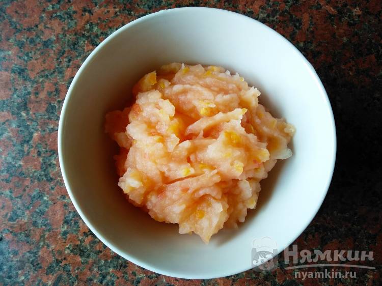 Картофельно-морковное пюре с помидором для детей