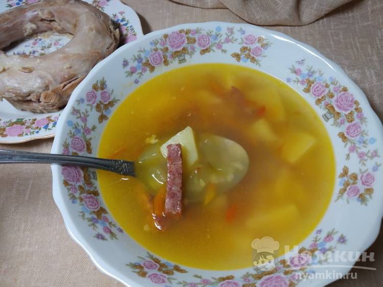 Суп из шейки индейки и колбасы