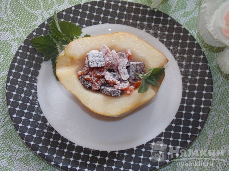 Десерт из свежей груши с мармеладом