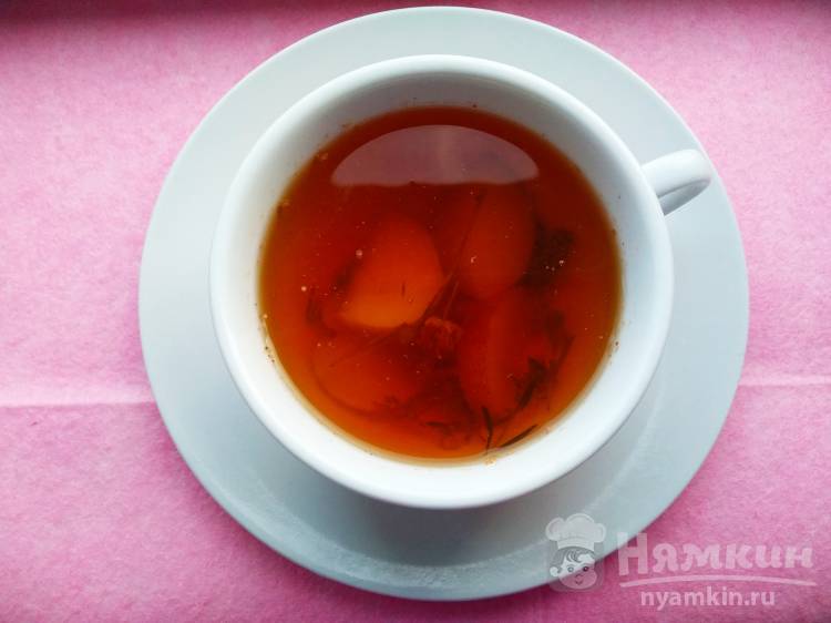 Лечебный чай с грушей, липой, розмарином и чабрецом