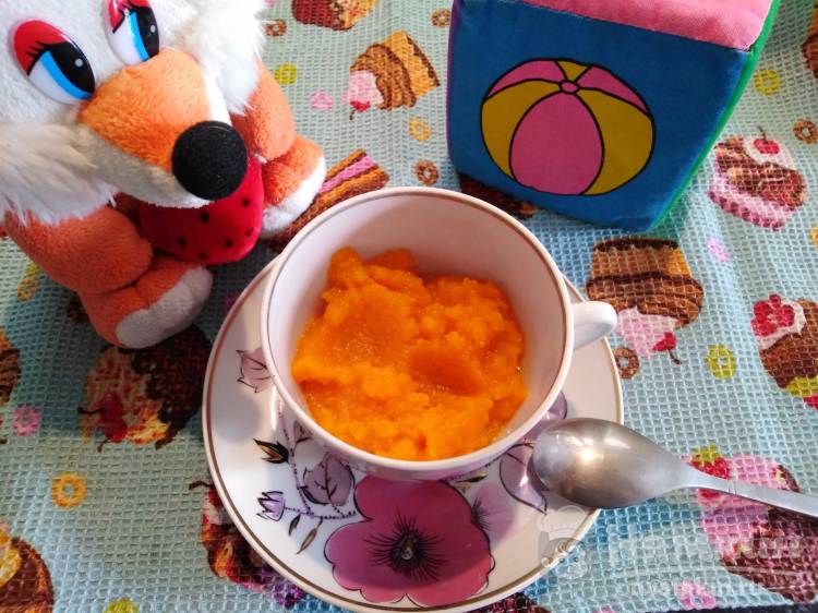 Детское пюре из тыквы и моркови (до 1 года)