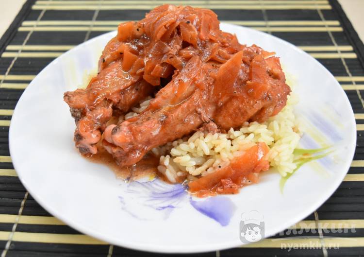 Курица в соевом соусе с имбирем и рисом