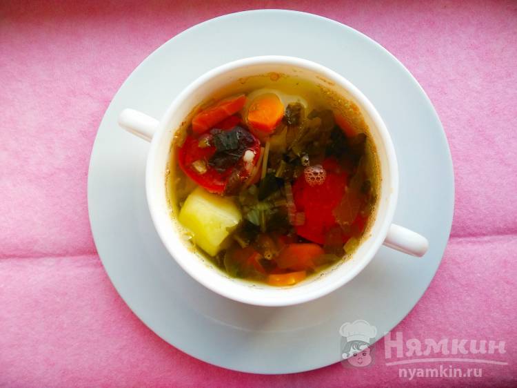 Картофельный суп с вермишелью и замороженным щавелем