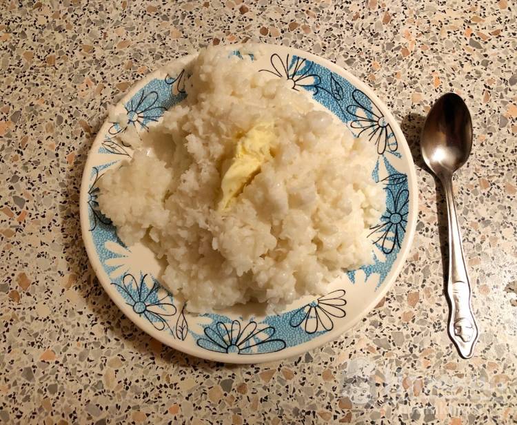 Молочная каша из риса с кокосовой стружкой