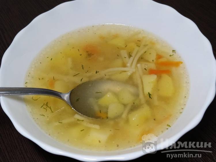 Быстрый суп с лапшой без мяса