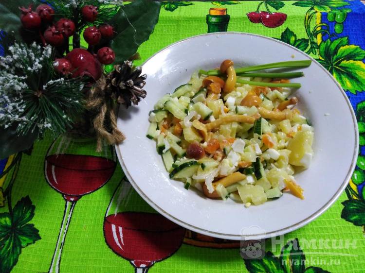 Пошаговый рецепт салата с ветчиной и опятами