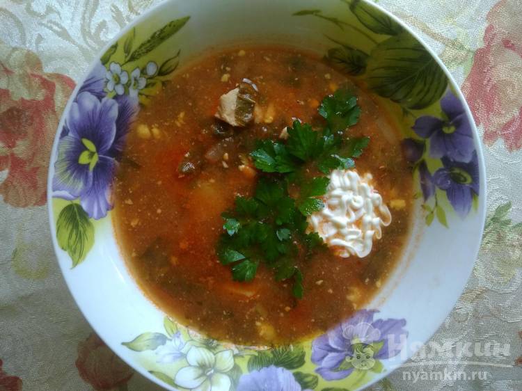 Щавелевый суп с тушенкой — рецепт с фото пошагово