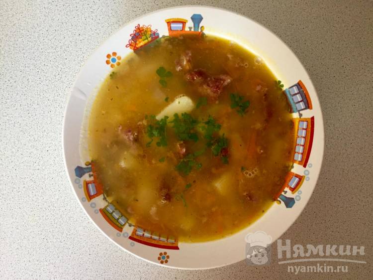 Донской гороховый суп с варёно-копчёным хребтом