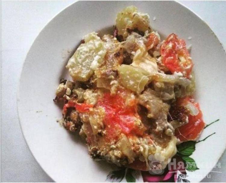 Запечённая картошка с курицей и помидорами с майонезом рецепт с фото пошагово