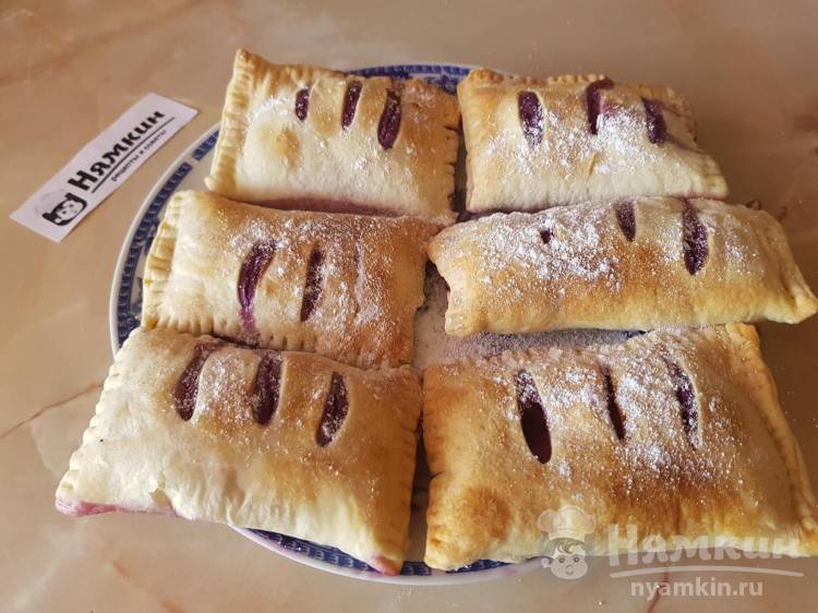 Пирожки из слоеного теста (52 рецепта с фото) - рецепты с фотографиями на Поварёl2luna.ru