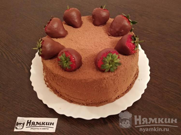 Как приготовить Быстрый шоколадный торт с ягодами в форме сердца рецепт пошагово