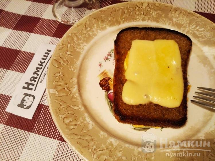 ПП тост из богородского хлеба с сыром и яйцом