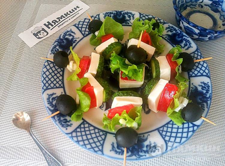 Летнее канапе а-ля Греческий салат