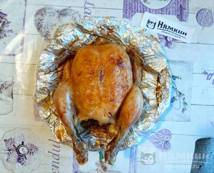 Домашняя курица запеченная целиком в духовке с чесноком