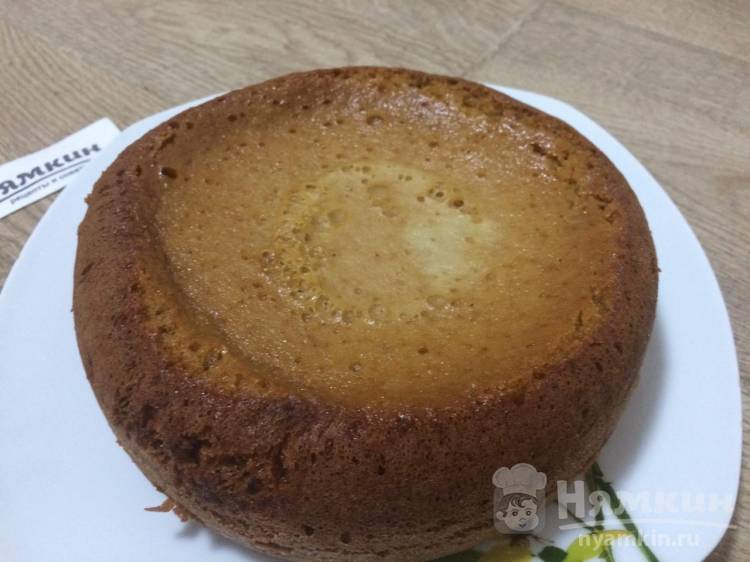 Медовый бисквитный пирог в мультиварке: вкусный и простой
