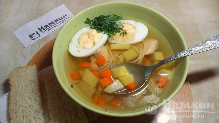 Легкий суп с гречкой и яйцом