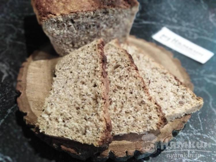 Хлеб на дрожжах с семенами льна и зернами пшеницы
