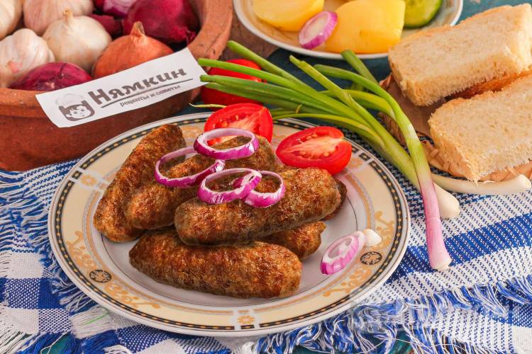 Молдавские мититеи на сковороде – кулинарный рецепт