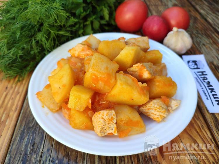Жаркое из куриного филе с картошкой на сковороде — рецепт с фото пошагово