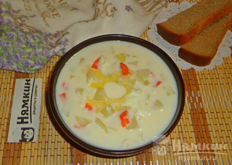 Молочный суп с белокочанной капустой, овощами и яйцом