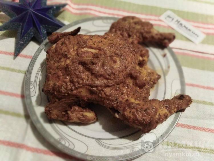 Целая курица в духовке – 11 самых вкусных рецептов с хрустящей корочкой