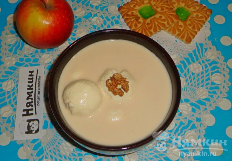 Суп на топленом молоке с творожными шариками