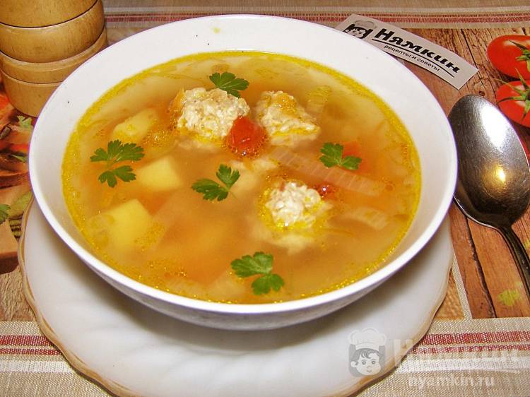 Суп с фрикадельками с добавлением грибов