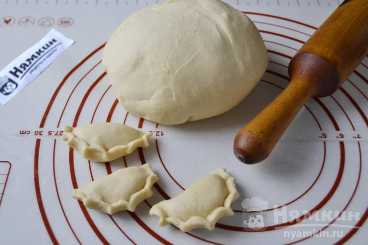 Простое тесто для пельменей или вареников в хлебопечке