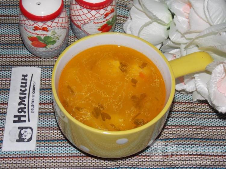Легкий суп с фрикадельками и цветной капустой