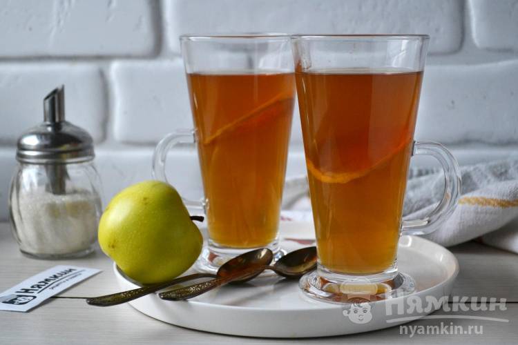 Согревающий черный чай с яблочным соком, корицей, имбирем и апельсином