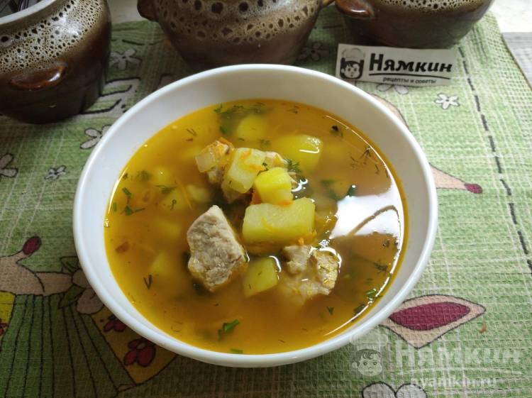 Вариант 2: Классический рецепт картофельного супа на свиной косточке