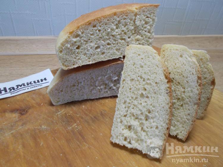 Пшеничный хлеб на дрожжах с гороховой мукой в духовке