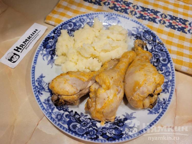 Курица по-французски в духовке с грибами
