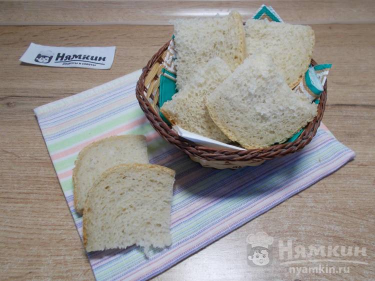 Пшеничный хлеб на свежих дрожжах в хлебопечке