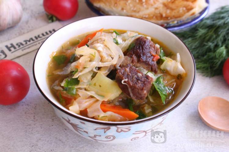 Узбекская Карам шурпа - суп со свежей капустой и говядиной
