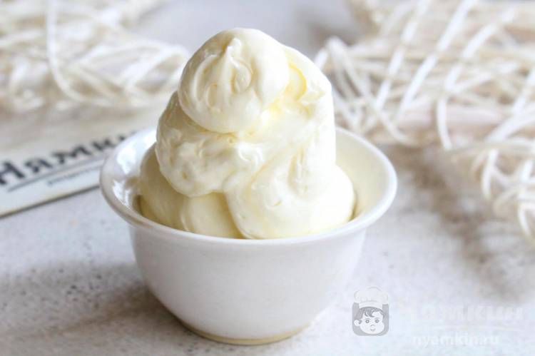 Сливочно-масляный крем для торта и эклеров — рецепт + 6 фото
