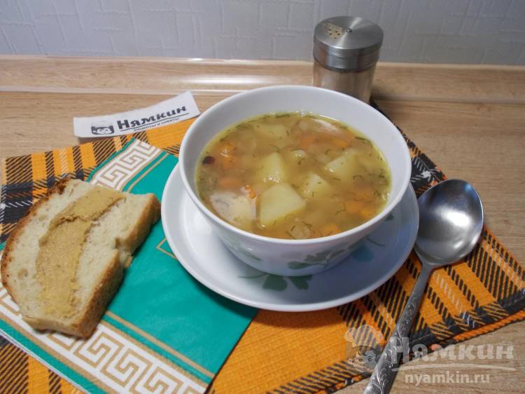 Постный гороховый суп с овощами в мультиварке