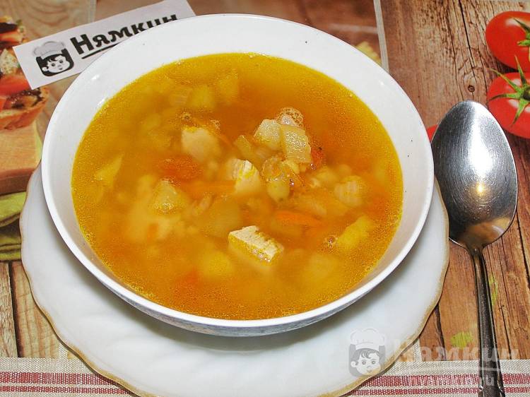Гороховый суп из колотого гороха со свининой и овощами