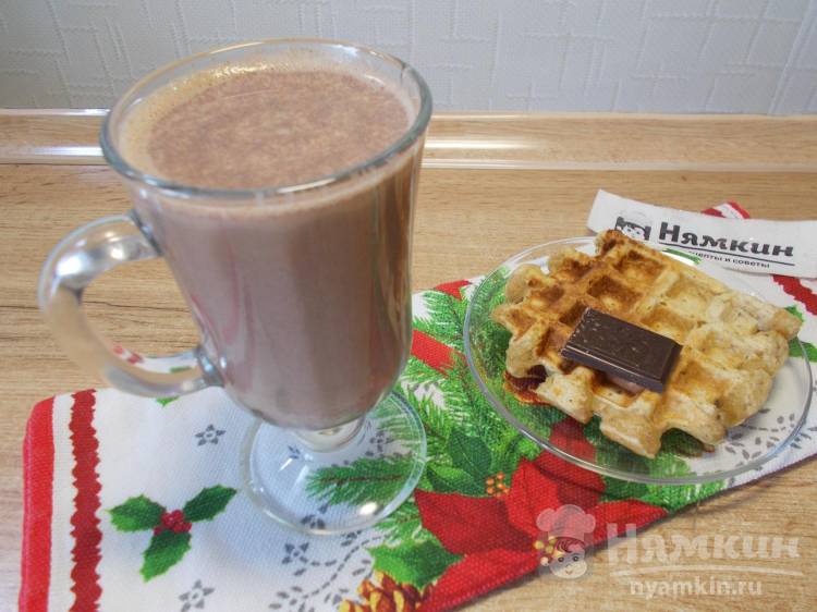 Какао с молоком и темным шоколадом в домашних условиях