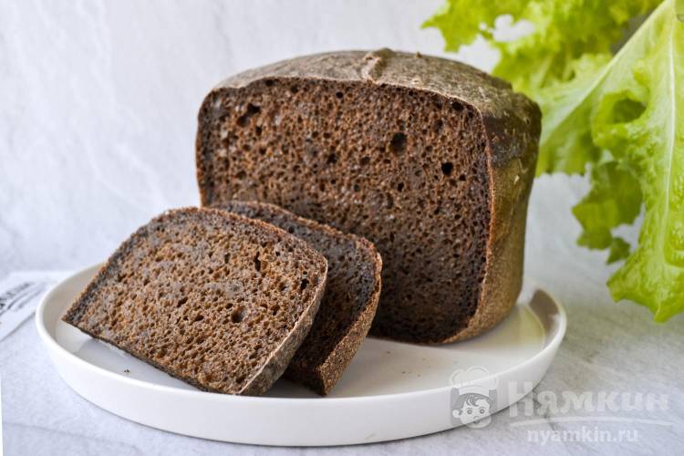 Хлеб из ржаной и пшеничной муки на ржаной закваске с солодом в хлебопечке