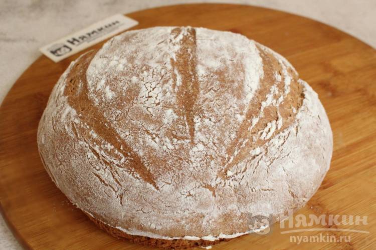 Дрожжевой хлеб на кефире из трех видов муки в духовке